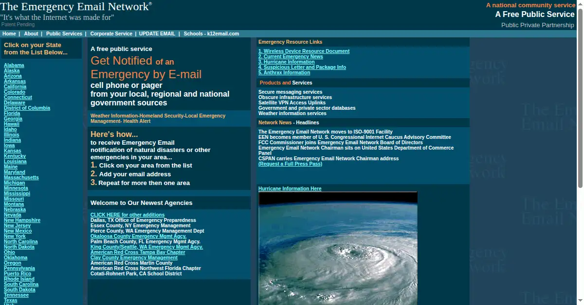emergencyemail.org as the Internet Archive first saved it, 13 May 2002